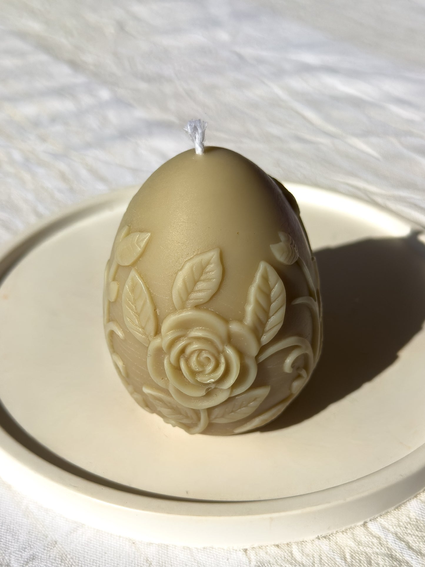 Carved Floral Easter Egg Candle – 120gr