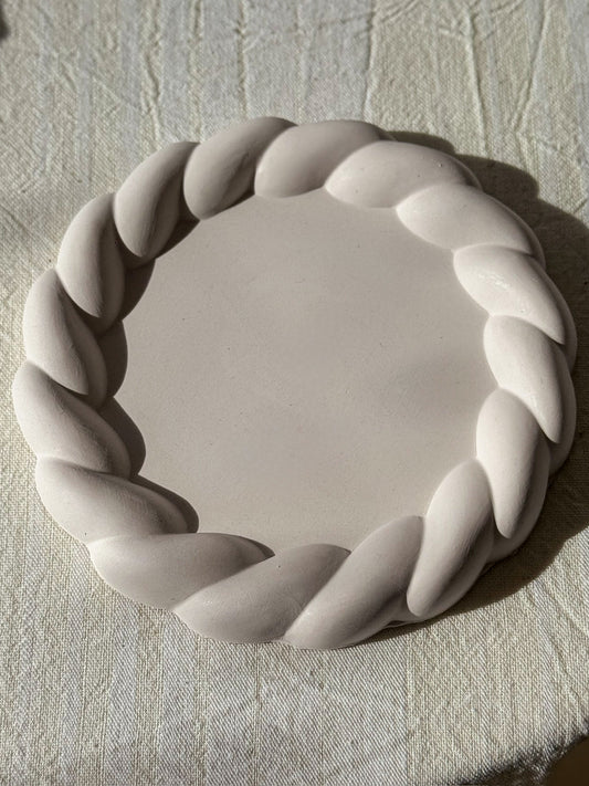 Handmade Gypsum Decorative Tray – Twisted Edge