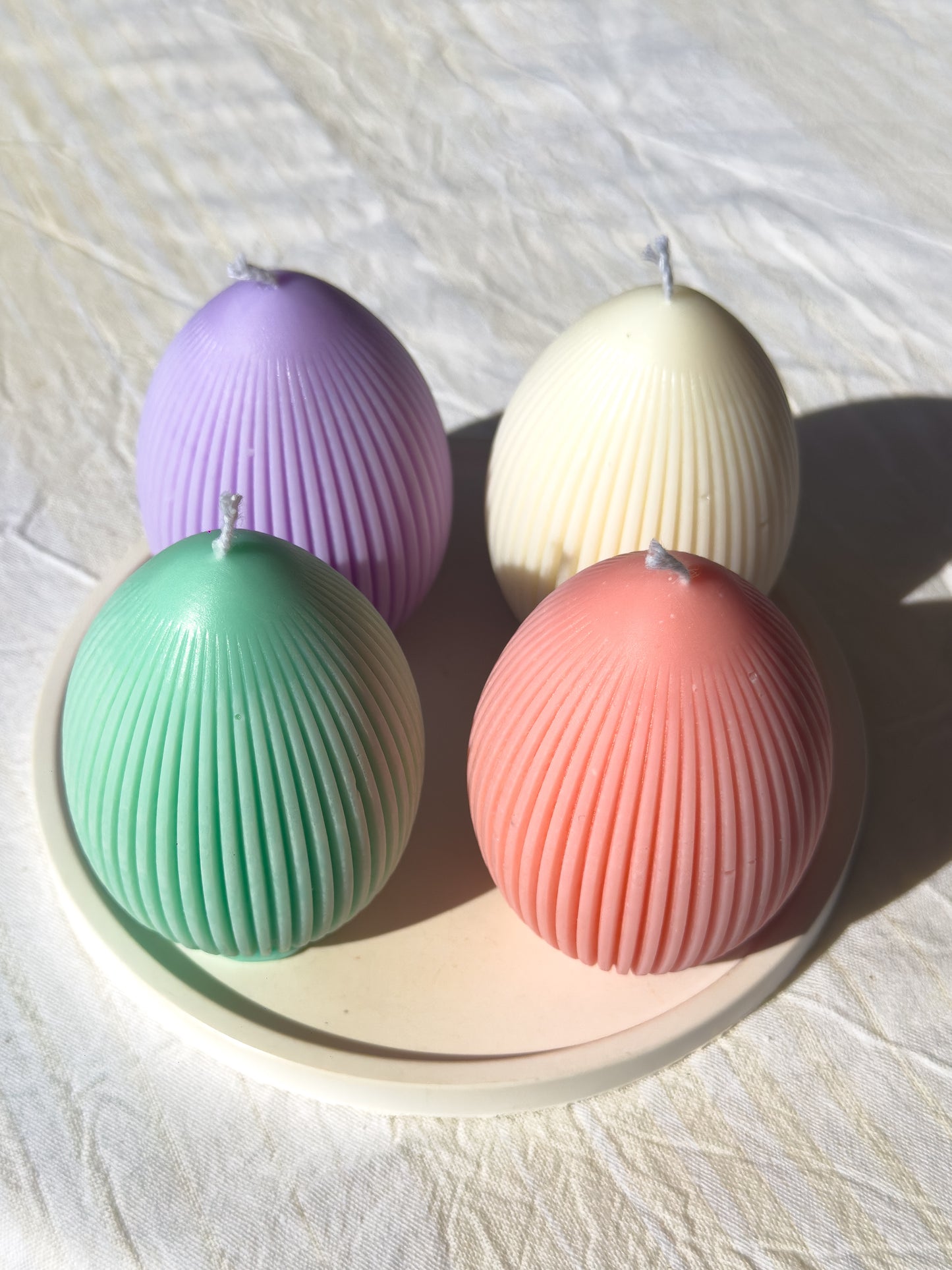 Ribbed Easter Egg Candle – 140gr