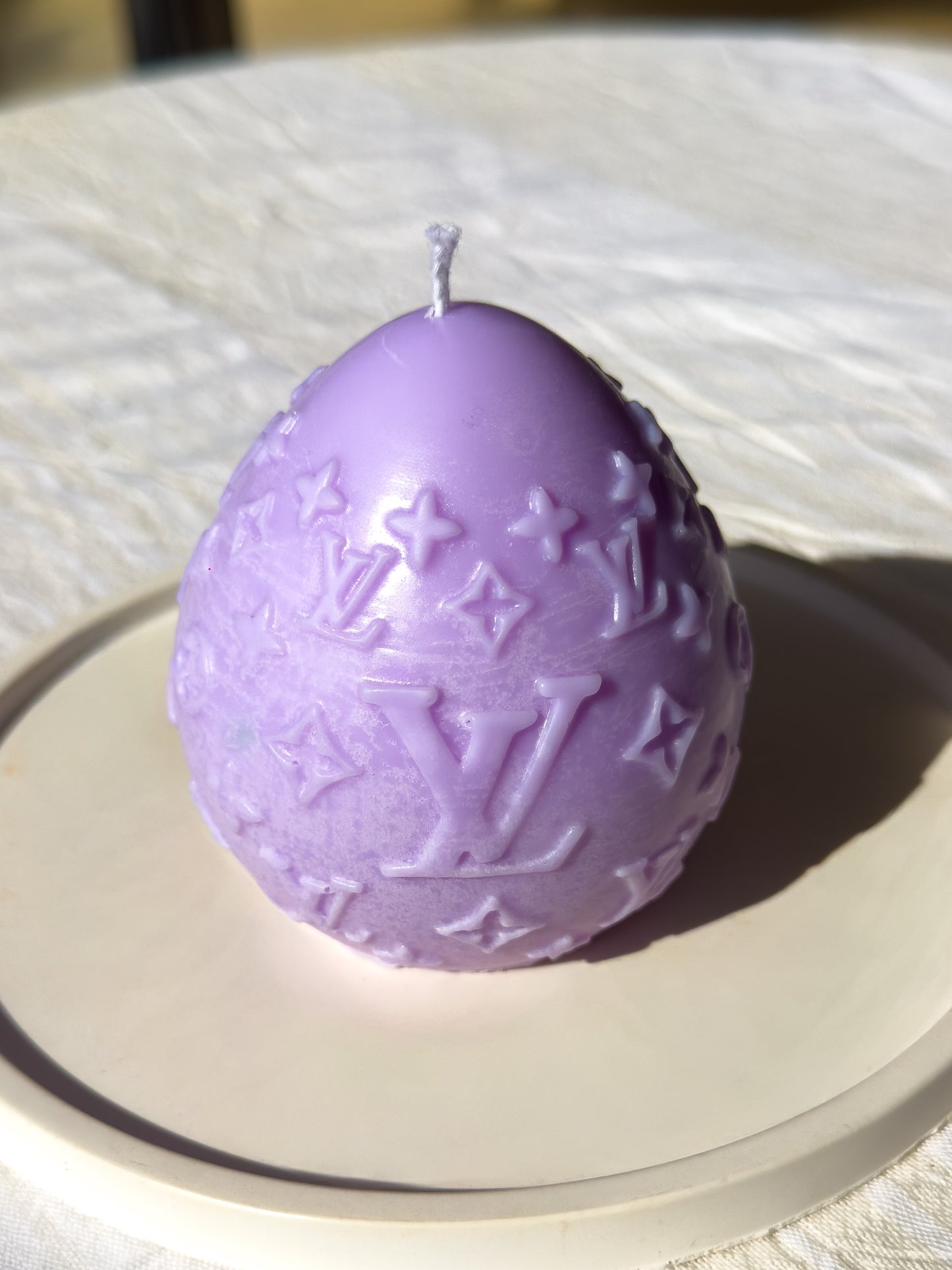 LV Luxury Monogram Carved Easter Egg Candle – 200gr
