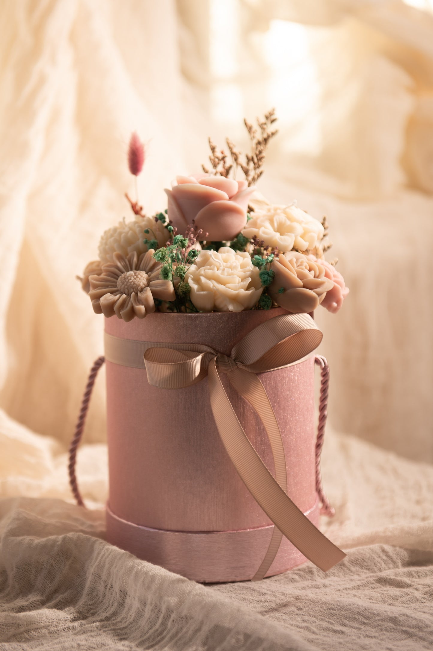 Round Flower Bouquet Candle