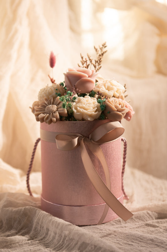 Round Flower Bouquet Candle